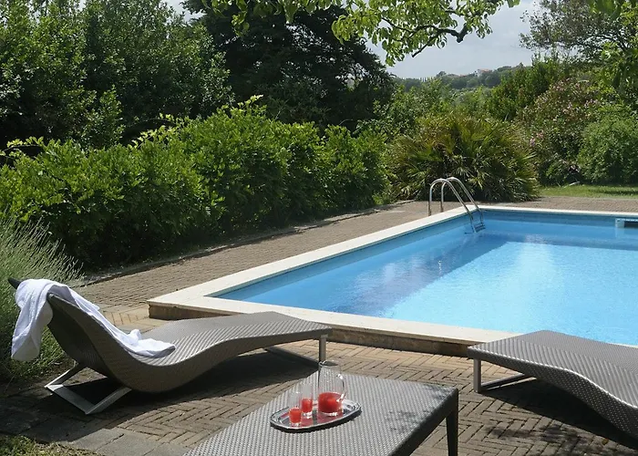 Relais Casamassima Feriegård *